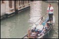Venedik sokaklarını hergün su basar !